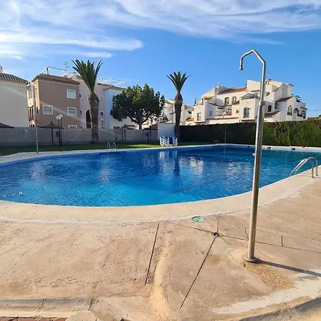 Alex Bungalow شقة